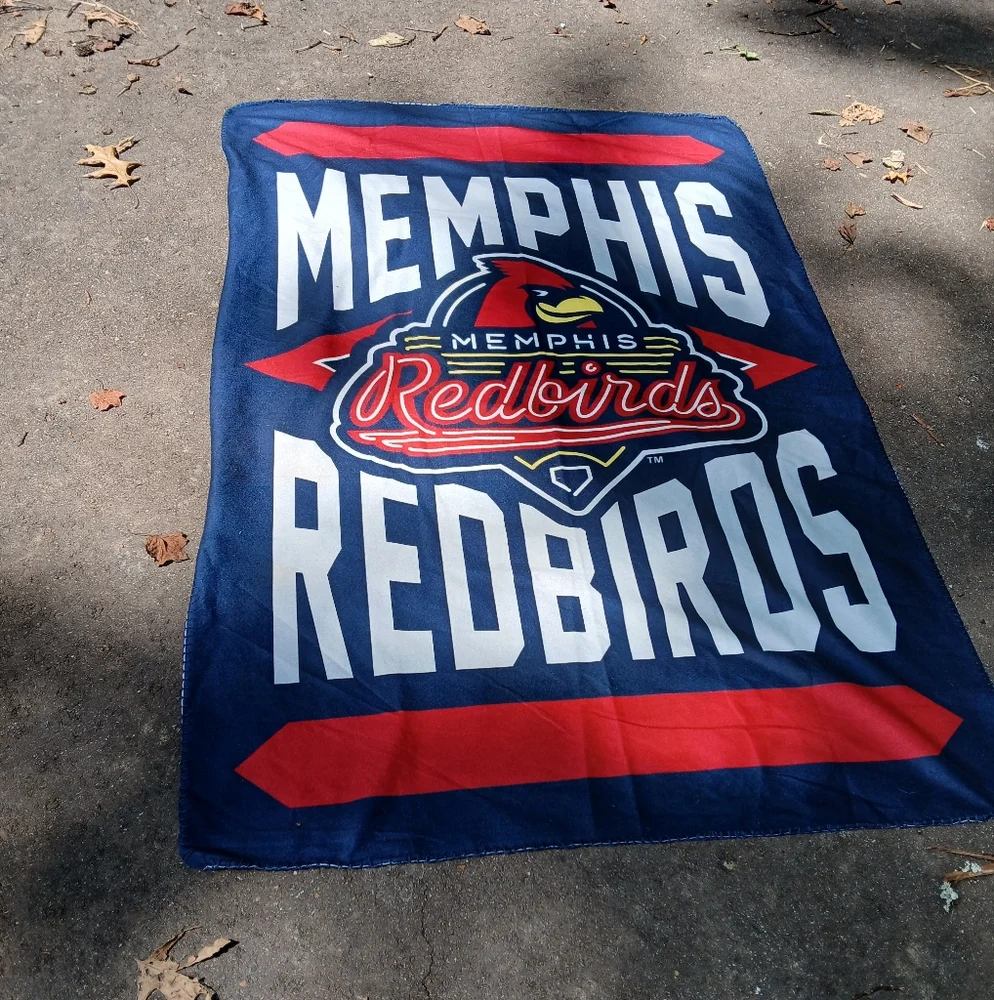 Memphis Redbirds Blue and Red‎ 64in.x40in. Thin Throw /wall Decor